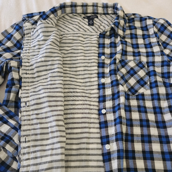 Medium Blue Gap Flannel Button Down Shirt - Picture 6 of 11